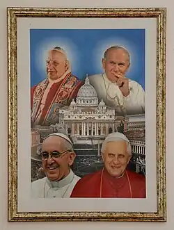 Päpste Johannes XXIII., Johannes Paul II., Benedikt XVI. und Franziskus