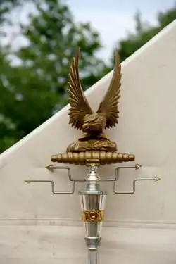 Nachbildung eines Legionsadlers