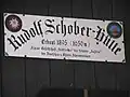 Die Hüttentafel der Rudolf-Schober-Hütte