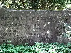 Maria Bindschedler (1920–2006) Mediävistin, Dekanin. Rudolf Bindschedler-Robert (1915–1991) Jurist, Hochschullehrer, Botschafter, Oberst. Rudolf Gottfried Bindschedler-Laufer (1883–1947) Bankier. Mary Bindschedler-Laufer (1886–1978). Grab, Friedhof Enzenbühl, Zürich