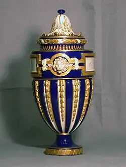 Sèvres-Vase, zwischen 1765 und 1770
