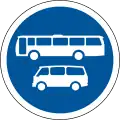 R134: Nur Omnibusse und Kleinbusse*
