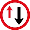 R6: Vorrang des Gegenverkehrs *