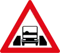 W327: Verengte Fahrbahn, nur eine Fahrzeugbreite