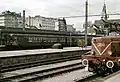 Elektrischer Triebwagen der SNCB im Bahnhof Luxemburg (1988)