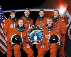 v. l. n. r. Vorne: Brent Jett, Christopher Ferguson; Hinten: Heidemarie Stefanyshyn-Piper, Joseph Tanner, Daniel Burbank, Steven MacLean