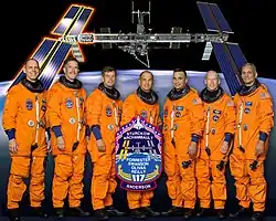 v. l. n. r. Clayton Anderson, James Reilly, Steven Swanson, Rick Sturckow, Lee Archambault, Patrick Forrester und John Olivas