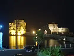 Die Burg bei Nacht
