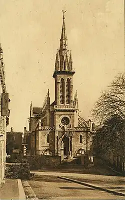 Basilika Anfang des 20. Jahrhunderts mit Turmspitze