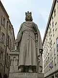 Statue des Namensgebers Saint-Louis.