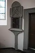 Sakramentshäuschen in der Kirche (Juni 2013)