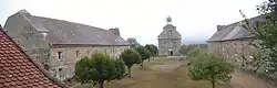 Fort St. André, Innenhof