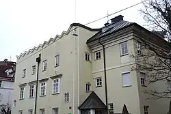 Doppelhaus Ignaz-Hefft-Straße 4 und 6 (Wunibald Deininger 1924), mit expressionistischen Elementen