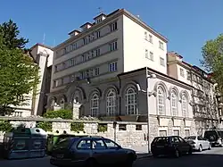 Bücherei