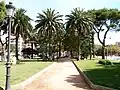 Park neben dem Strandboulevard