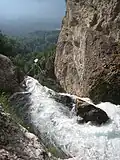 Blick von oben auf den Wasserfall