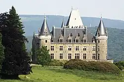 Schloss Froidcourt, wiederaufgebaut 1912–19