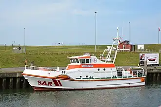 Seenotkreuzer THEODOR STORM im Hafen von Büsum