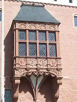 Erker am Wohnturm