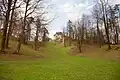 Das Schloss in seinem Park