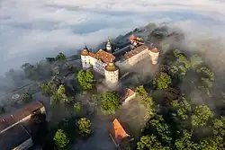 Schloss Langenburg über dem Jagsttal