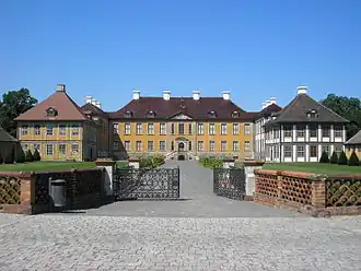 Schloss Oranienbaum, ab 1683 Sommersitz der Henriette Catharina von Oranien-Nassau, Gemahlin Fürst Johann Georgs&nbsp;II.