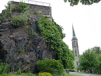 Burgfelsen mit Mauerresten der Burg Falkenstein im Vogtland