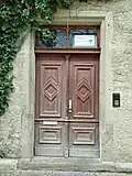 Die Eingangstür zur Schlossmühle in Bad Neuhaus