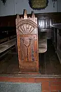Bankwange mit Klappsitz
