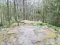 Gipfelstein der Schmoritz, auf zirka 410&nbsp;m&nbsp;ü.&nbsp;NHN