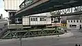 Ein Zug beim Wenden, die Möglichkeit, ohne Depotdurchfahrt umzukehren, besteht erst seit 2012