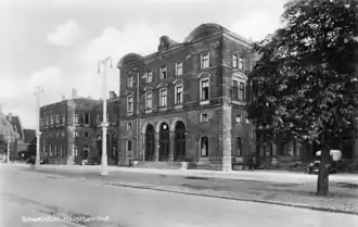 Eingangsportal des Hauptbahnhofs um die 1920er Jahre