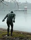 Der Schwimmer von Erich Haberland im Bereich des Strandbades