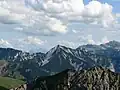 Der lange Südgrat führt von Pertisau herauf, nach Norden der Grat zur Seekarspitze