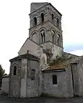 Apsis und Vierungsturm der Kirche Saint-Martin de Senat