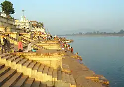 Hoshangabad – Ghats am Fluss Narmada