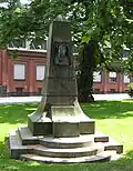 Seyffardt-Denkmal auf dem Ostwall in Krefeld