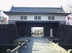 Omote-mon