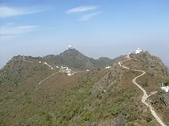 Berg Parasnath mit Jain-Tempeln
