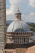 Vierungskuppel von Süden (der Fassade des Duomo Nuovo) aus gesehen