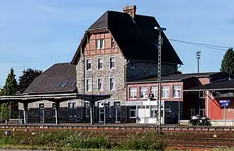 Empfangsgebäude, Gleisseite (2025)