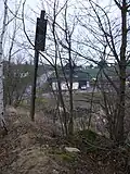 Signalrest bei der ehemaligen Eisenbahnbrücke Straße des Friedens in Reichenbach (2020)