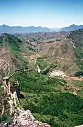 Simatai West (ab Talsohle), gesehen von Turm Nr. 7 auf Simatai Ost.