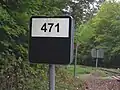 Der Neigungszeiger bei Jílové u Prahy kündigt eine Horizontale von 471 Metern Länge an.