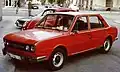Škoda 120 LS mit Doppelscheinwerfern und Chromzierrat (1976–1981)