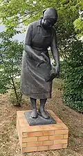 Aufbauhelferin (1963) Berlin-Johannisthal