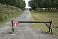 Sperre und Schutzwälle
