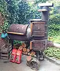 Eigenbau-Smoker (Mix aus Reverseflow- und Barrel-Smoker mit Räucherturm)