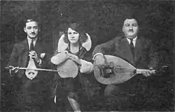 Foto eines Smyrna-Stil-Trios (ca. 1930)