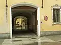 Eingang zur Società di Lettura in der Via Melloni